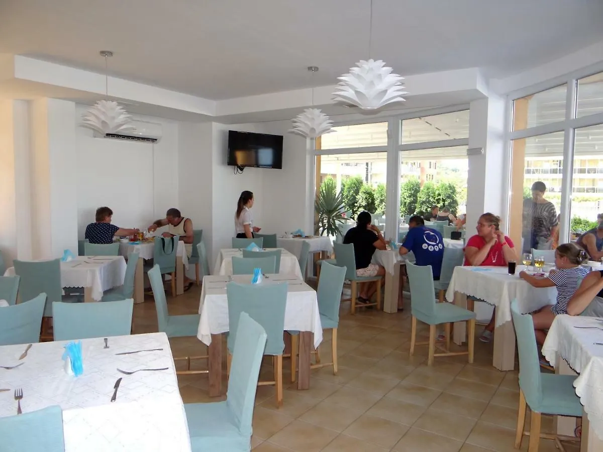Family Hotel Orios 프리모르스코