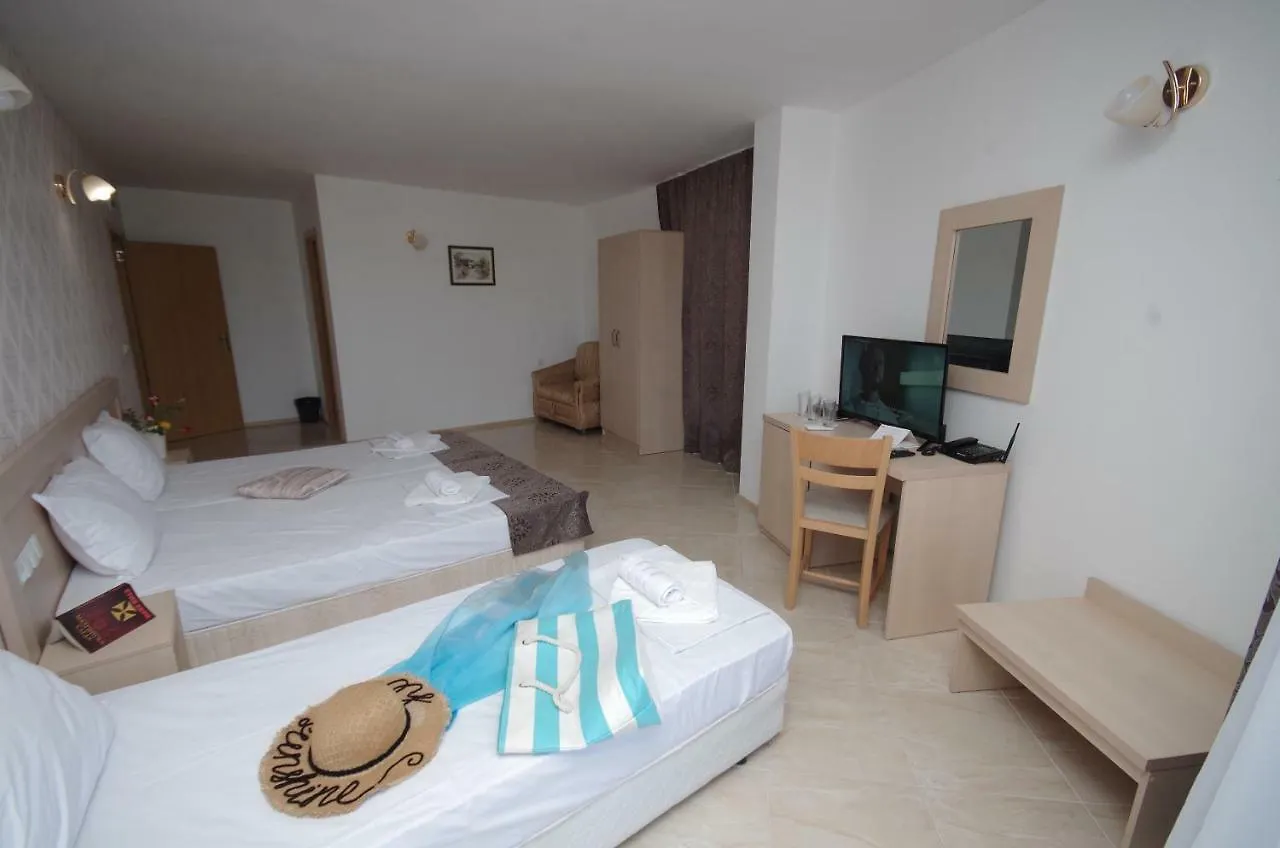 Family Hotel Orios 프리모르스코