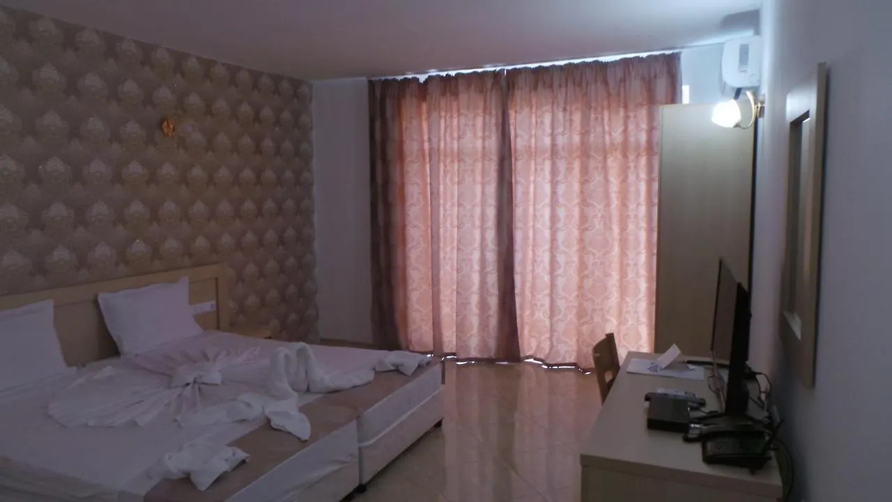 Family Hotel Orios 프리모르스코 3*,